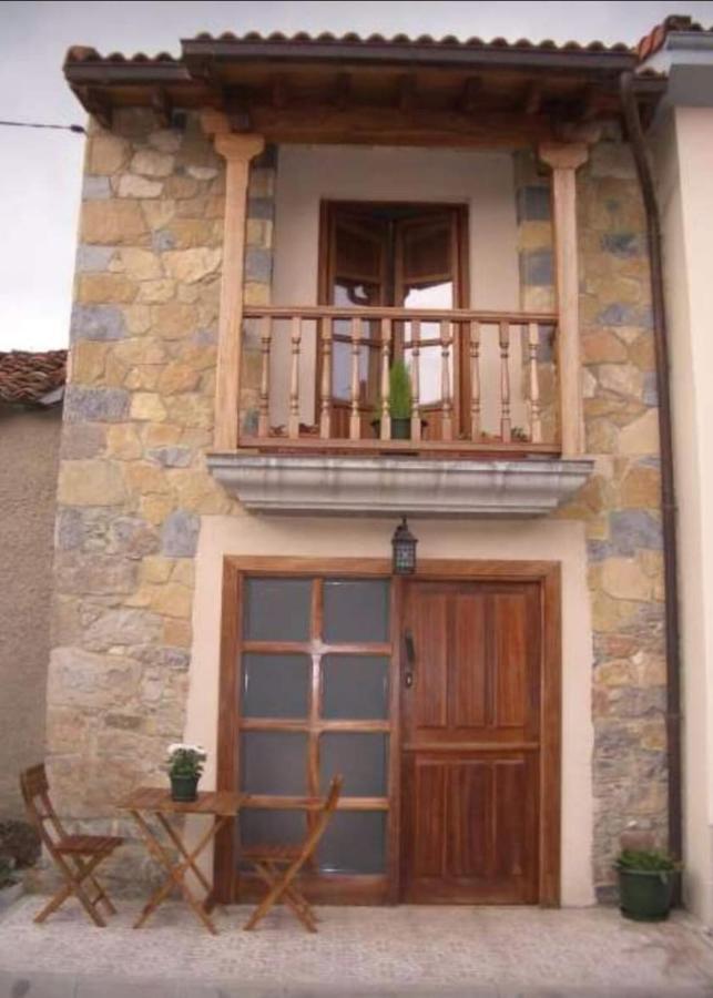 Casa Rural La Casina Vila Sariego Exterior foto
